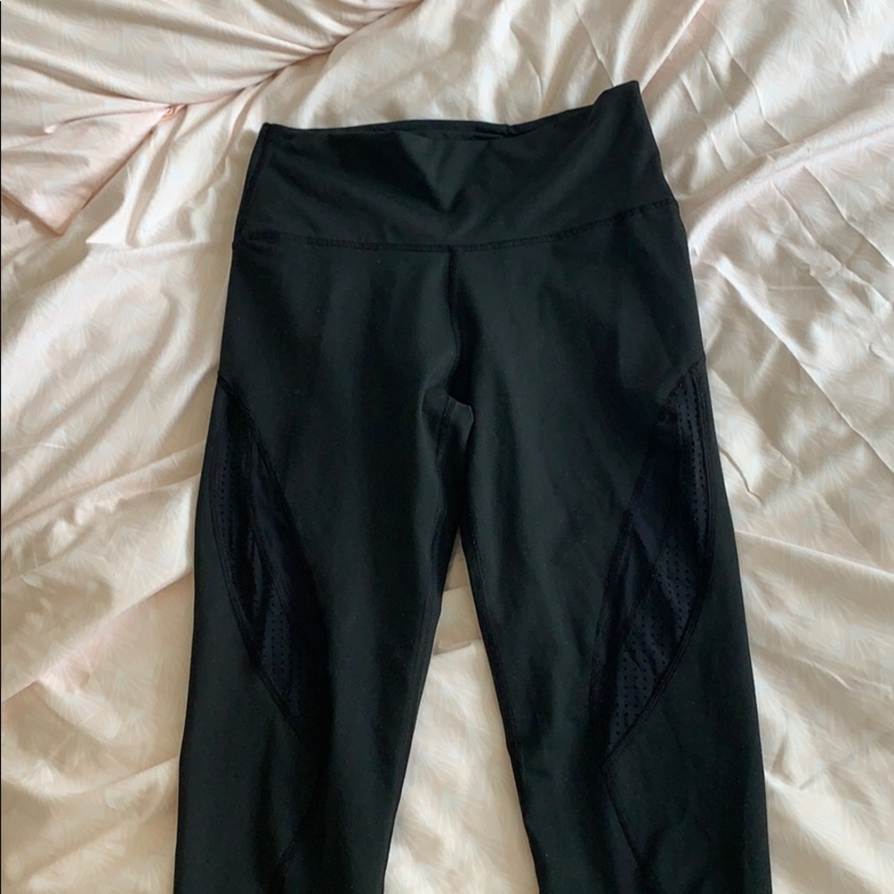 aerie 7/8 mesh leggings